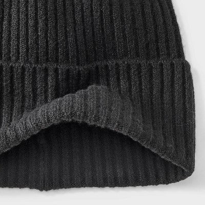 Essential Cuffed Beanie - Universal Thread Black