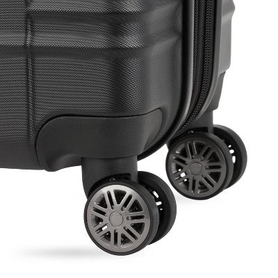 SWISSGEAR Cascade II Hardside Carry On Spinner Suitcase - Black: