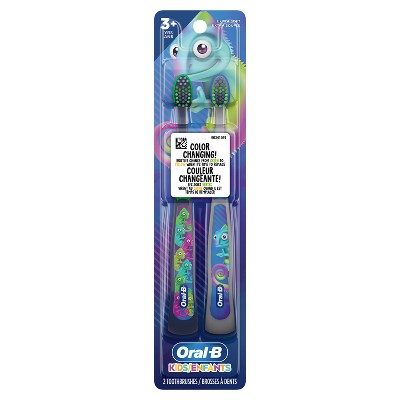 Oral-B Kids' Manual Toothbrush with Extra Soft Color Changing Bristles - 2ct