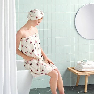 Roses Dorm Body Wrap Ivory - Room Essentials