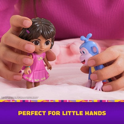 Dora Fantastic Friends Gift Pack with Dora, Boots, Tico, Isa, and Fiesta Trio