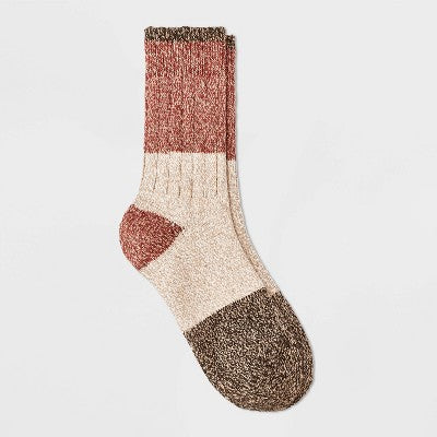 Women's Colorblock Ribbed Supersoft Crew Boot Socks - Universal Thread Rust/Burgundy 4-10