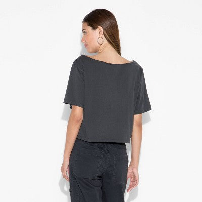 Women's Short Sleeve Off the Shoulder Boxy T-Shirt S