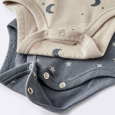 Baby 4pk Short Sleeve Moons Bodysuit - Cloud Island Gray Newborn: 100% Cotton, Midweight Fabric, Lap Shoulder Design