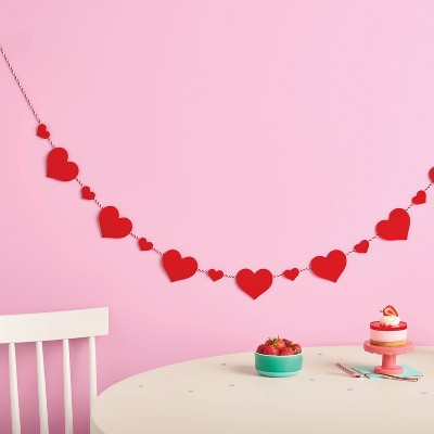 Valentine's Day Felt Heart Garland - Spritz