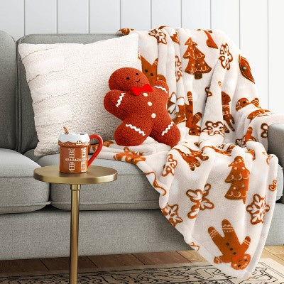 Christmas Gingerbread Cookies Plush Throw Blanket - Wondershop