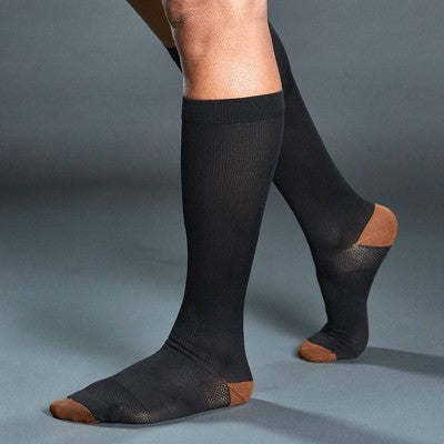 Tommie Copper Sport Compression Knee High Socks 2pk - L/XL: Leg Support, Microfiber