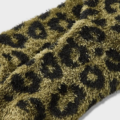 Women's Leopard Cozy Crew Socks - Auden Olive Green 4-10