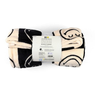 Yoobi SmileyWorld 50"x60" Faux Shearling Checkered Blanket Printed Black