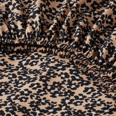 Twin/Twin XL Microfiber Sheet Set Neutral Micro Floral - Room Essentials