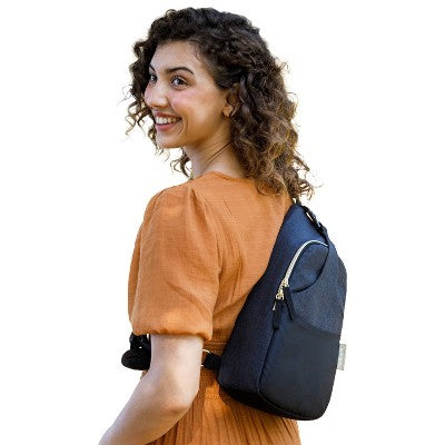 Infantino Crossbody Diaper Bag