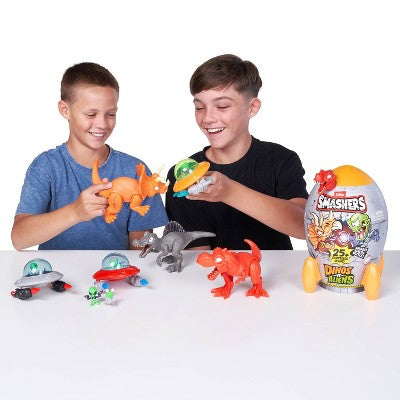 Smashers Dino vs Aliens Animal Figure: 20-Piece Plastic Playset for Kids
