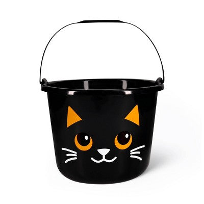 Plastic Basket Cat - Bullseye's Playground