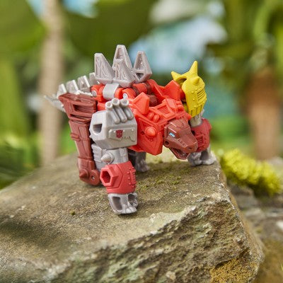 Transformers CYBERWORLD Dinobot Snarl Cyber Changers