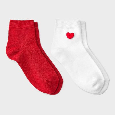 Girls' 2pk 3D Heart Applique Ankle Socks - Cat & Jack Red/White M
