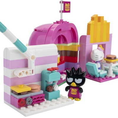 Hello Kitty & Friends Burger Mart with Hello Kitty & Pochacco Building Set