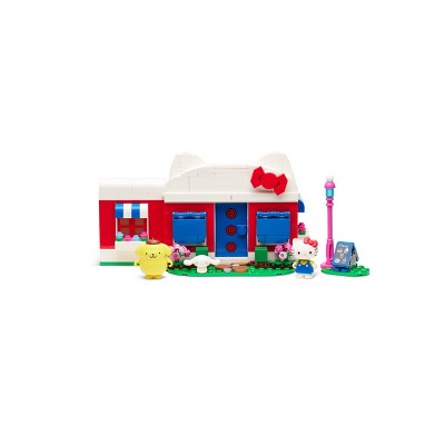 Hello Kitty and Friends Hello Kitty's Dream Cafe Building Set with Hello Kitty, Cinnamoroll, and Pompompurin Minifigures