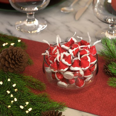 HERSHEY'S KISSES Christmas Chocolate Elf on the Shelf Laydown Bag - 9.5oz