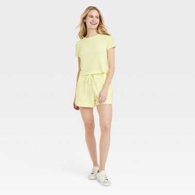 Women's Shrunken Short Sleeve T-Shirt - Universal Thread Yellow S