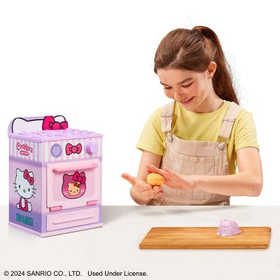 Cookeez Makery Hello Kitty Oven Playset