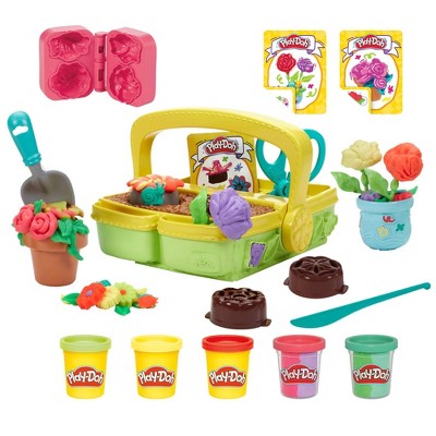 Play-Doh Blooming Flowers Playset - 15pc