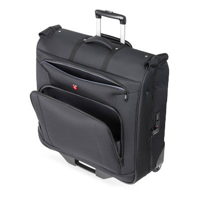 SWISSGEAR Zurich Garment Bag - Black: Softside Spinner Luggage