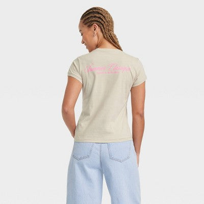 Women's Short Sleeve Pullover T-Shirt M