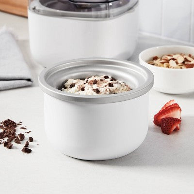 Cuisinart 1 Pint Wonder Ice Cream Maker Lemonade