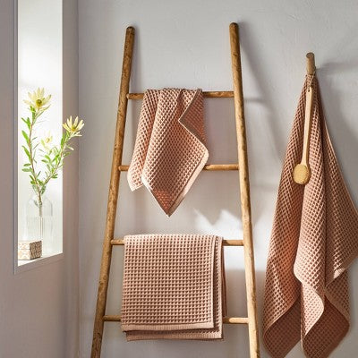 Waffle Bath Towel Clay - Casaluna