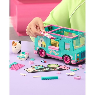 Squishmallows Deluxe Playset & 4_2" Buildable Figures Building Set - Squish Tour Van: Creative Thinking Educational Toy, 788 Pieces