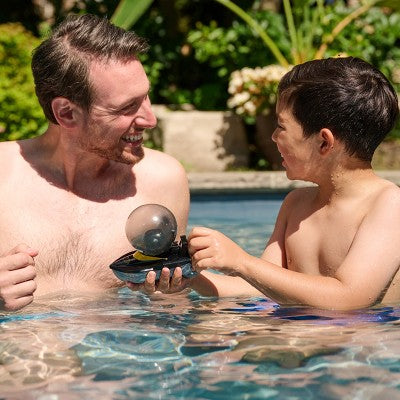 Swimways DC Batman Air Boat: Pool Splash Toy for Ages 4+