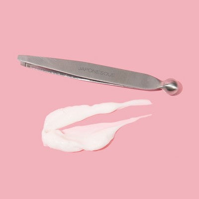 JAPONESQUE Shape & Soothe Tweezer Beauty Tool