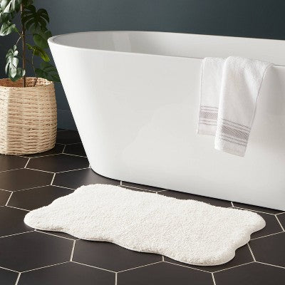 20"x30" Scallop Bath Rug Cream - Threshold