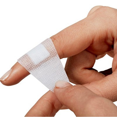 Nexcare Sensitive Skin White Adhesive Bandage Sterile 7/8 X 1-1/4 Inch / 1-1/8 X 3 Inch / 15/16 X 1 - 1/8 Inch 20 per Pack