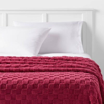 Twin/Twin XL Checkered Blanket Magenta - Room Essentials