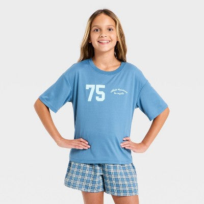 Girls' Athletic Graphic Boxer Shorts and T-Shirt Pajama Set M