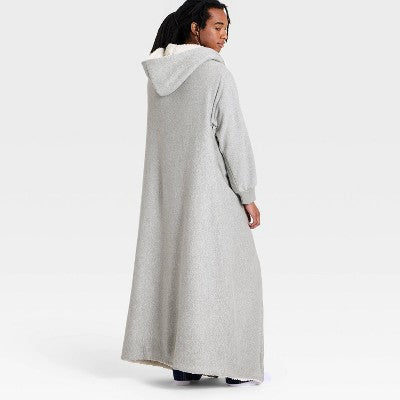 Hooded Throw Blanket Heathered Gray - The Hollister Collection at Target