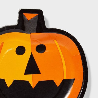 20ct Disposable Pumpkin-Shaped Halloween Dinner Plates - Hyde & EEK! Boutique™
