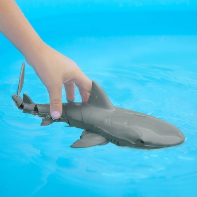 TERRA by Battat Remote Control Shark