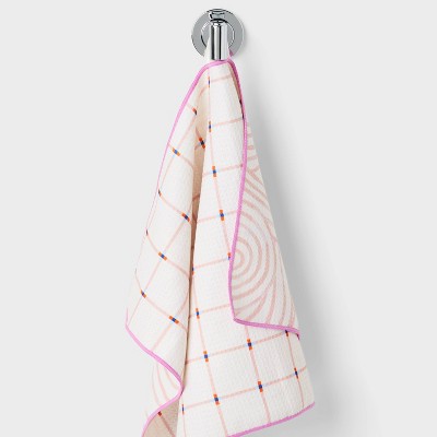 Quick Dry Reversible Checkered Hand Towel Pink - Room Essentials