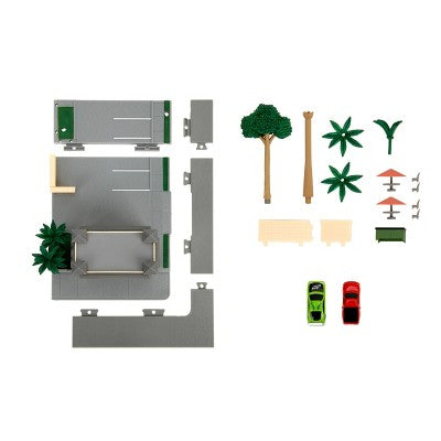 Universal Fast and Furious Hollywood Rides Nanoscene - Toretto's Market & Cafe Vehicle Playset: Toy Vehicle Set with 2 Cars, Plastic