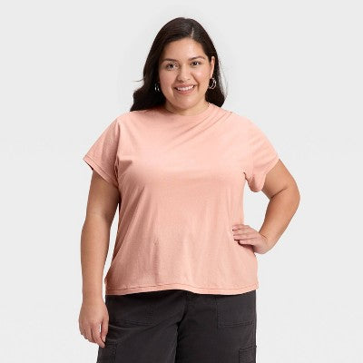 Women's Short Sleeve Crewneck T-Shirt - Universal Thread Pink 3X
