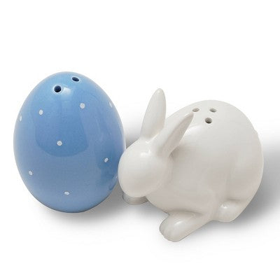 Salt and Pepper Shaker Easter Shape - Bullseye's Playground