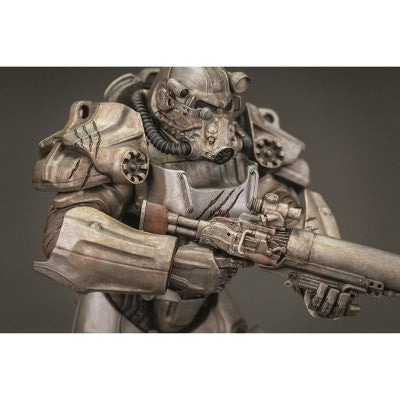 Fallout Maximus 10" Figure
