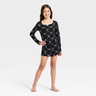 Girls' 2pc Sanrio Long Sleeve Kuromi Pajama Set - Black S
