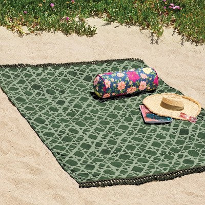80"x60" Outdoor Beach Blanket - Threshold Green