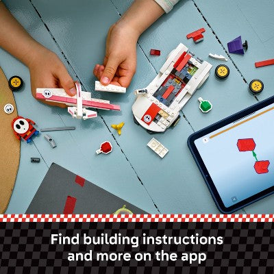LEGO Super Mario: Mario Kart - Shy Guy & P-Wing 72045