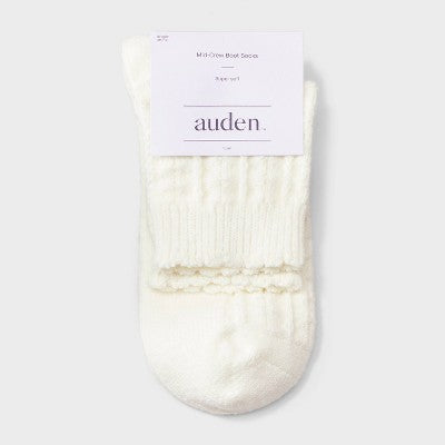 Women's Scalloped Edge Pointelle Super Soft Short Crew Boot Socks - Auden Ivory 4-10