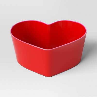 28 fl oz Melamine Figural Heart Serving Bowl Red - Room Essentials