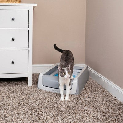 PetSafe ScoopFree Complete Plus Self-Cleaning Cat Litter Boxwith Disposable Crystal Litter Tray (LOCAL PICKUP ONLY)